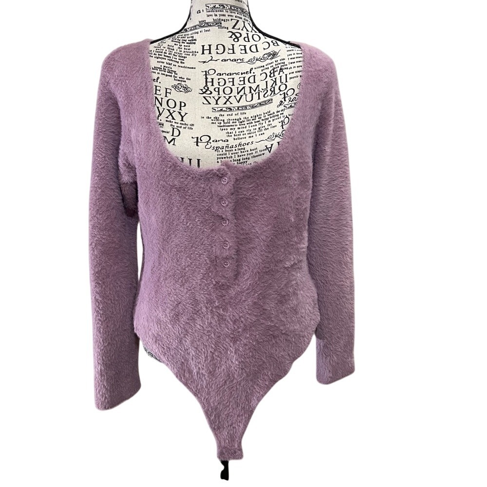 Forever 21 Mauve Scoop Neck Sweater Bodysuit